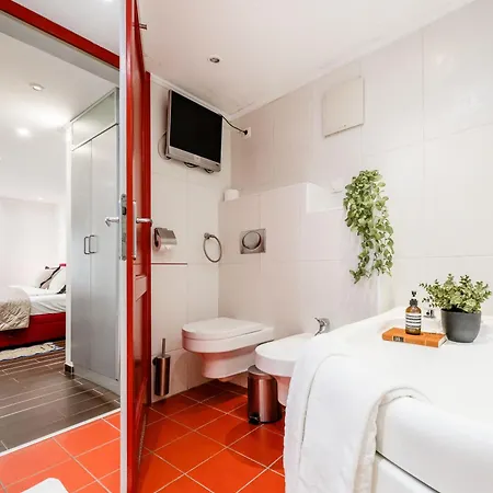 Chic Retreat With Jacuzzi By Gozsdu Udvar & Fashionst *